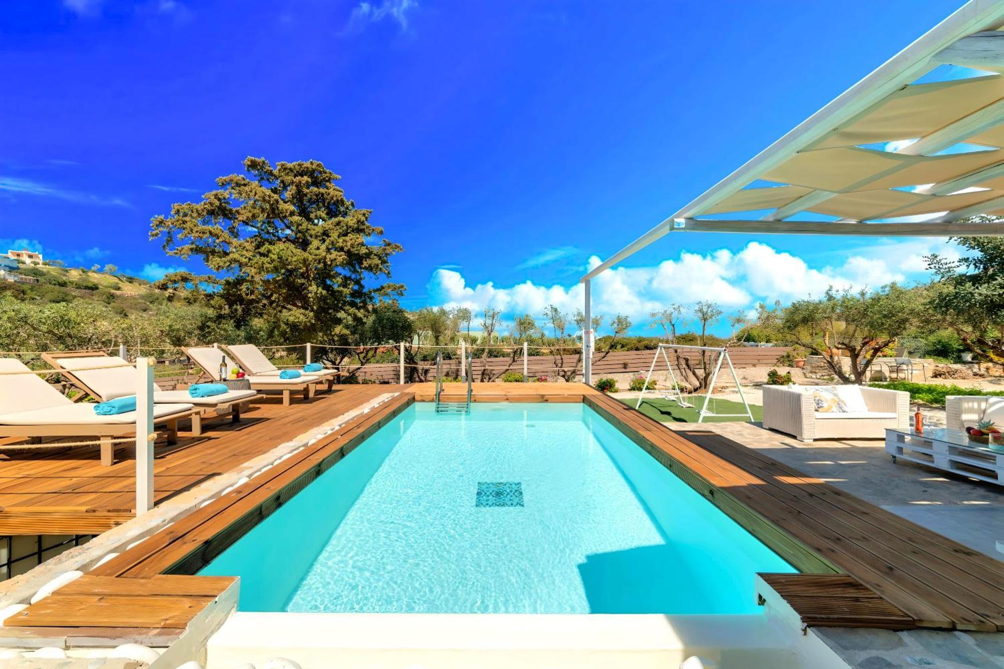 Cretan Lodge Heated Pool Agios Nikolaos  Exterior photo