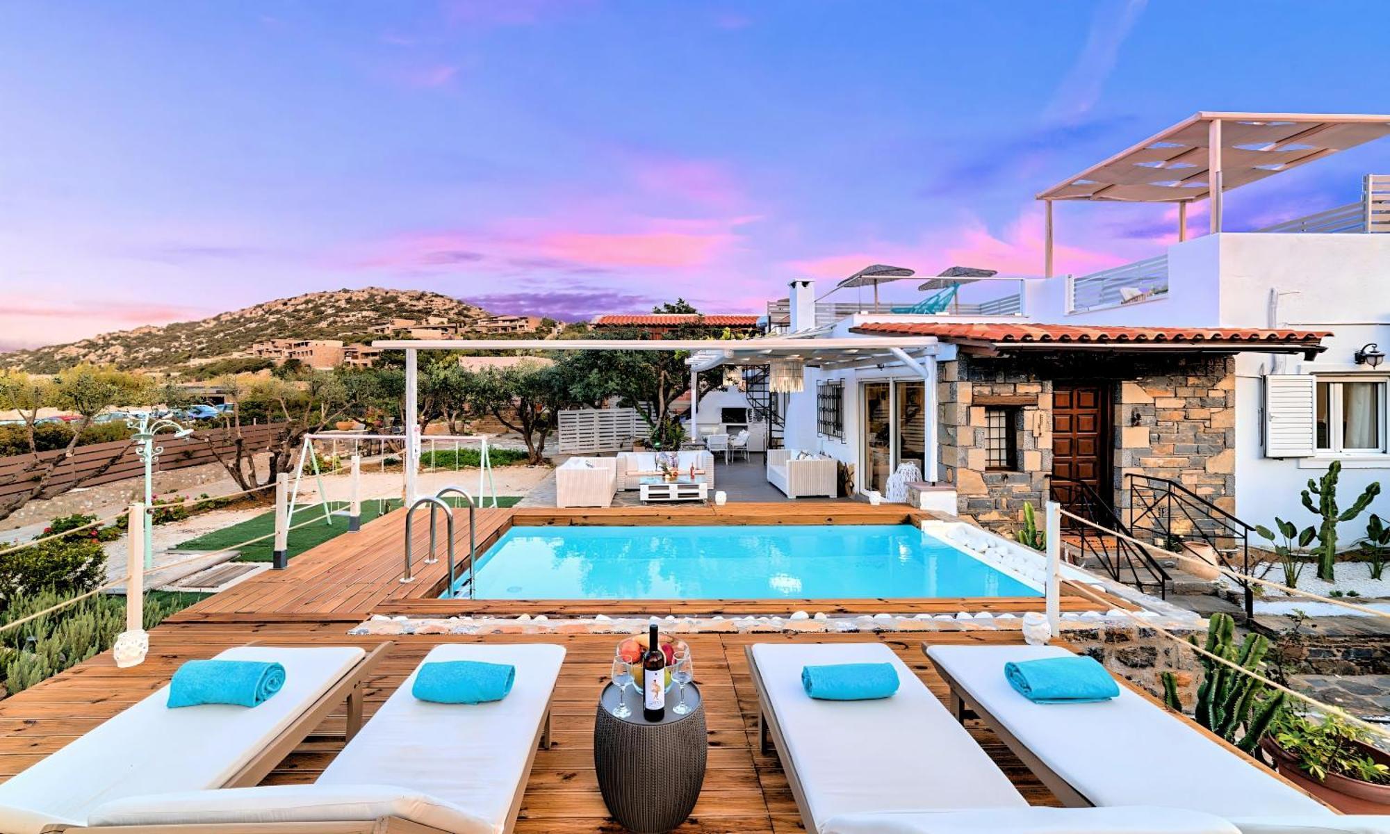 Cretan Lodge Heated Pool Agios Nikolaos  Exterior photo