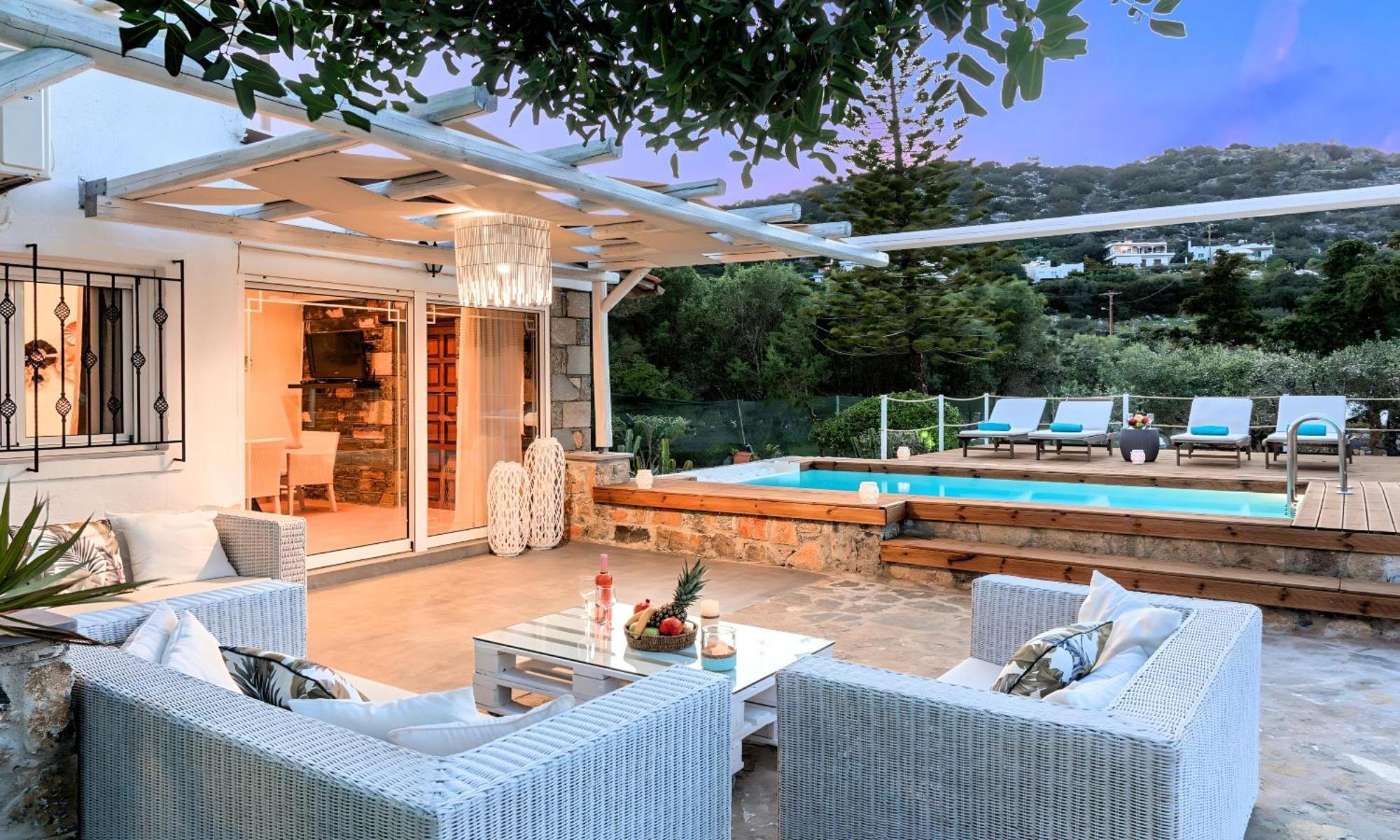 Cretan Lodge Heated Pool Agios Nikolaos  Exterior photo